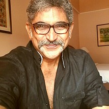 Suresh Chandra Menon (aka) Suresh Menon