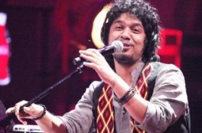 Papon sir kissed me like my mother, father do, says minor girl