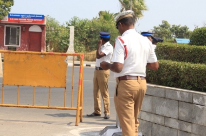 Traffic head constable performs CPR, helps save life of accident victim at Egmore signal