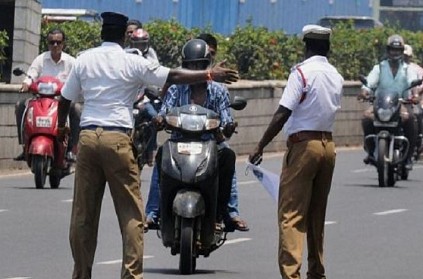 Kovai traffic police introduce swiping machines to charge fine on road