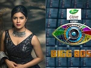 Bigil fame Amritha Aiyer replies officially whether she enters Bigg Boss tamil 4