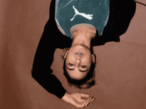 Sara Ali Khan posts an upside down photo on Instagram