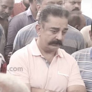 Video of Kamal Haasan in tears during Crazy Mohan's last rites
