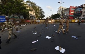 Cauvery Issue Protests outside CSK Vs KKR IPL Match at Chepauk