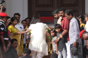 Karunanidhi death: Political leaders and Celebrities pay homage