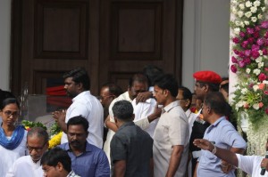 Karunanidhi death: Political leaders and Celebrities pay homage