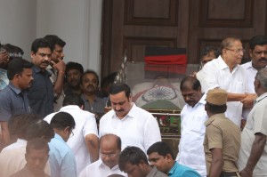 Karunanidhi death: Political leaders and Celebrities pay homage